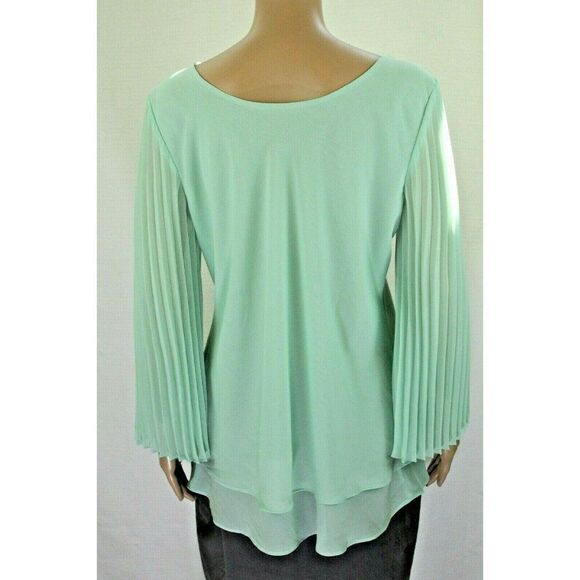 Hot In Hollywood Womens Top Blouse Medium V-Neck Pleated - Picture 4 of 4